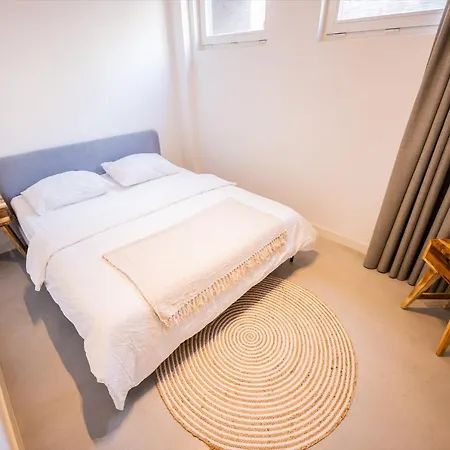 Apartament Tremendous 2-bedroom Serviced - 79 M2 Rotterdam