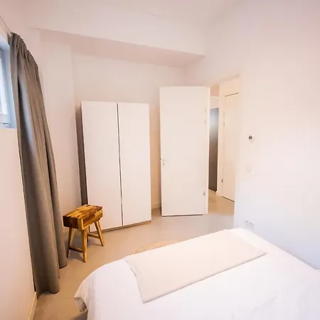 Apartment Tremendous 2-bedroom Serviced - 79 M2 *