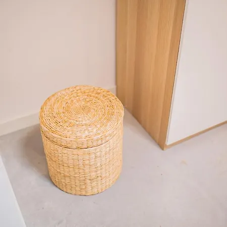 Tremendous 2-bedroom Serviced - 79 M2 *